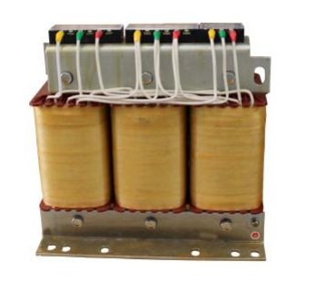 定做220V三相變壓器的注意事項(xiàng)？